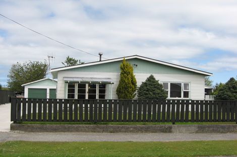 Photo of property in 86 Peel Street, Westport, 7825