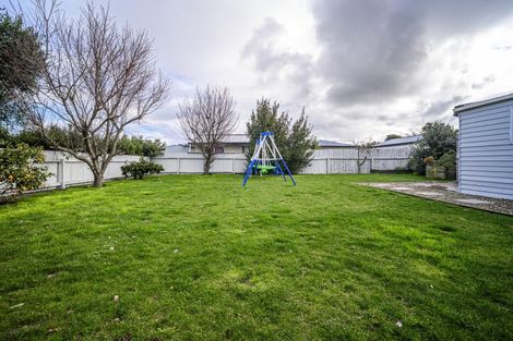Photo of property in 15 Lipscombe Crescent, Havelock North, 4130