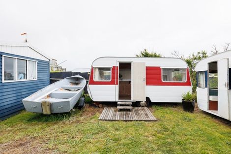 Photo of property in 7 Chaffey Street, Foxton Beach, Foxton, 4815