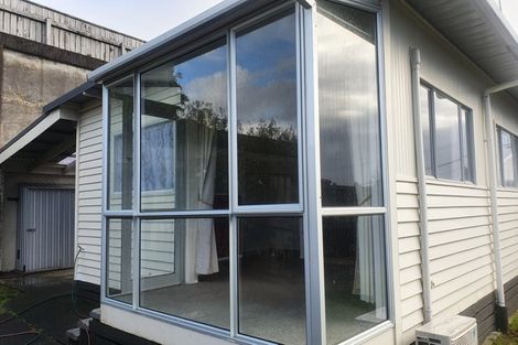 Photo of property in 3/24 Hori Street, Vogeltown, New Plymouth, 4310