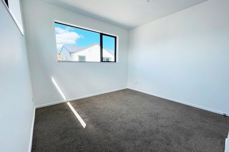 Photo of property in 15 Raupeti Lane, Henderson, Auckland, 0612