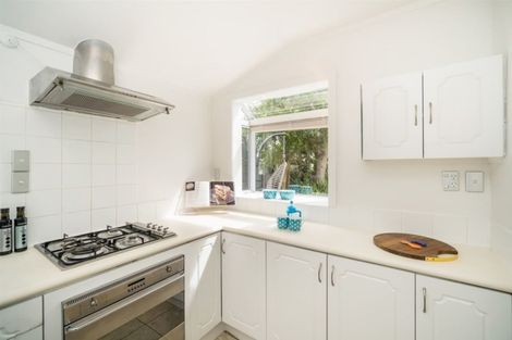 Photo of property in 1/14 Otakau Road, Milford, Auckland, 0620