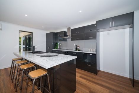 Photo of property in 27 Poplar Grove, Feilding, 4702