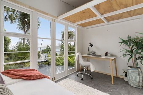 Photo of property in 207 Wade River Road, Wade Heads, Whangaparaoa, 0932