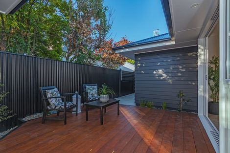 Photo of property in 17b Alfred Street, Roslyn, Palmerston North, 4414