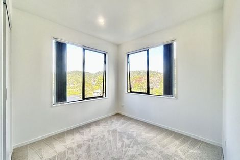 Photo of property in 8a Nandana Drive, Glen Eden, Auckland, 0602