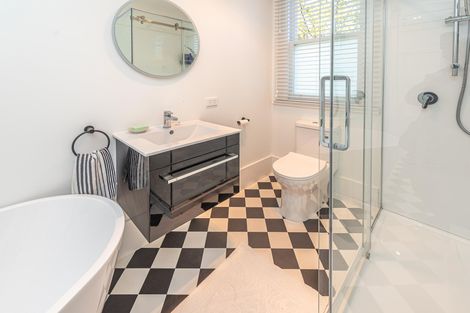 Photo of property in 105 Liverpool Street, College Estate, Whanganui, 4500