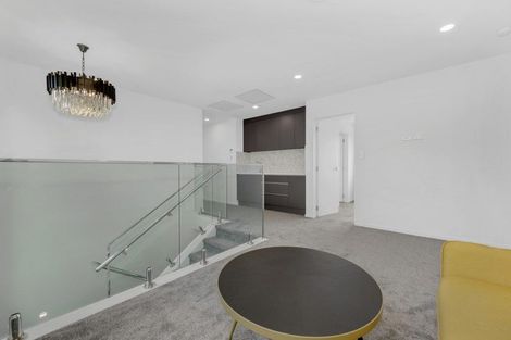 Photo of property in 27 Tannaghmore Drive, Flat Bush, 2019