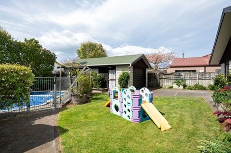 Photo of property in 1216 Louie Street, Parkvale, Hastings, 4122