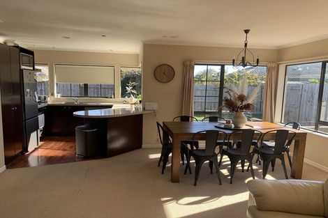 Photo of property in 699 Gloucester Road, Papamoa Beach, Papamoa, 3118