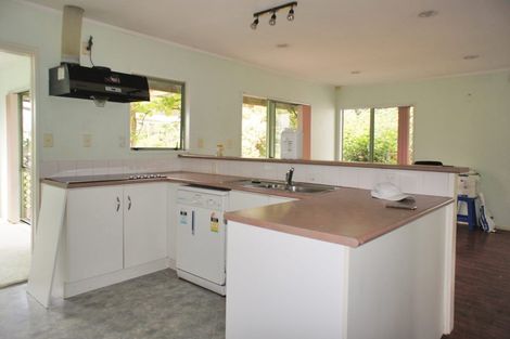 Photo of property in 6 Waylen Place, Burswood, Auckland, 2013
