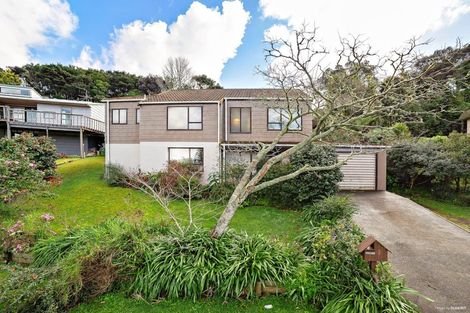 Photo of property in 3 Noeleen Street, Glenfield, Auckland, 0629