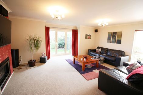 Photo of property in 258 Thornton Road, Cambridge, 3496