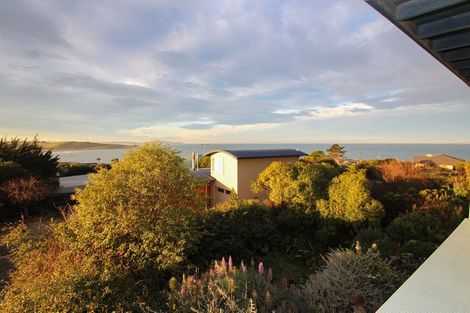 Photo of property in 8a Magdala Street, Kakanui, Oamaru, 9495