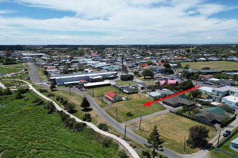 Photo of property in 32 Harbour Street, Foxton, 4814