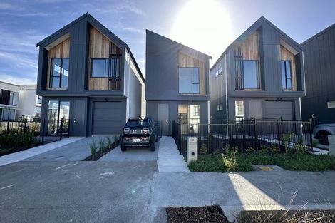 Photo of property in 3 Porowha Road, Westgate, Auckland, 0814