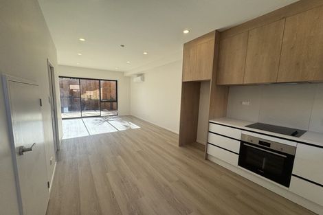 Photo of property in 11 Pipitea Place, Massey, Auckland, 0614