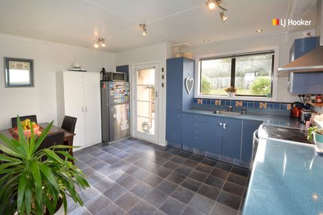 Photo of property in 56 Stephen Street, Halfway Bush, Dunedin, 9010