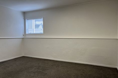 Photo of property in 20 Santiago Crescent, Unsworth Heights, Auckland, 0632