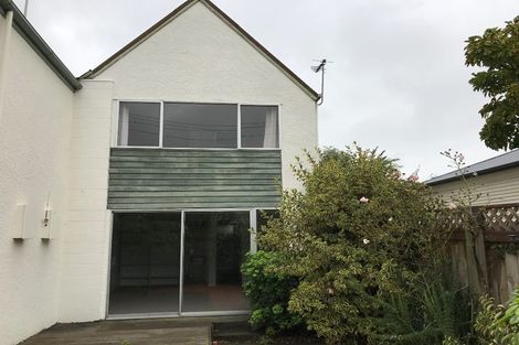 Photo of property in 2/12 Berry Street, St Albans, Christchurch, 8014