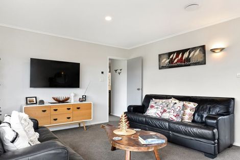 Photo of property in 4 Kempton Place, Richmond Heights, Taupo, 3330