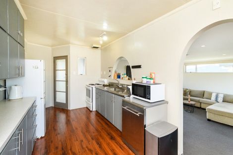 Photo of property in 25 Seaforth Avenue, Milson, Palmerston North, 4414