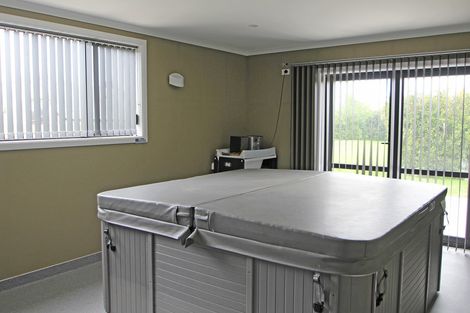 Photo of property in Maheno-kakanui Road, Kakanui, Oamaru, 9495