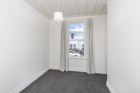 Photo of property in 87 Tasman Street, Mount Cook, Wellington, 6021
