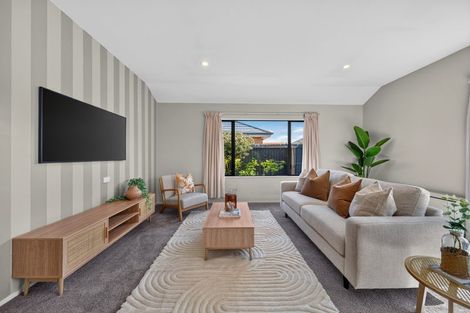 Photo of property in 7 Stroud Lane, Papanui, Christchurch, 8053