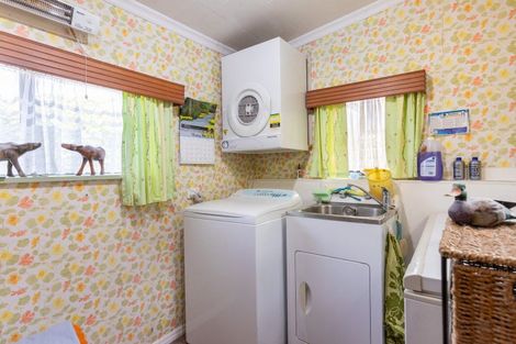 Photo of property in 77250 State Highway 2, Dannevirke, 4930