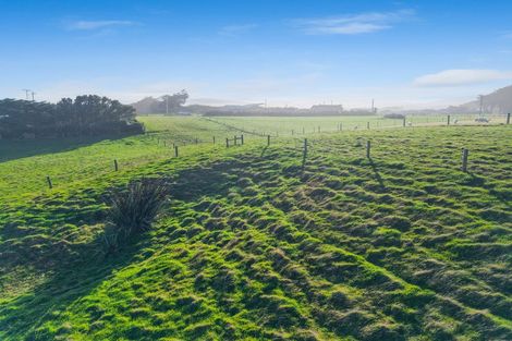 Photo of property in 11 Dudley Street, Orepuki, Riverton, 9881