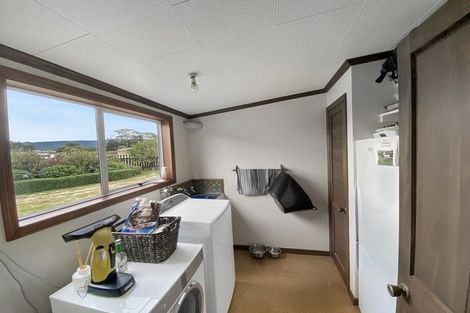 Photo of property in 3 Maclaurin Street, Dannevirke, 4930