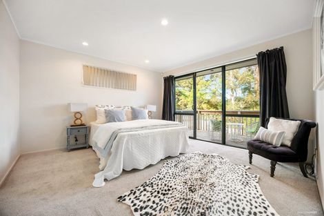 Photo of property in 57b Lonely Road, Fairview Heights, Auckland, 0632