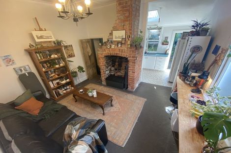 Photo of property in 86 Tasman Street, Mount Cook, Wellington, 6021