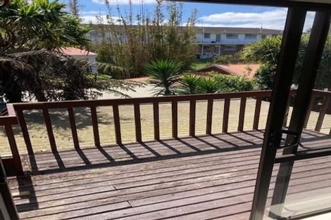 Photo of property in 27 Harris Road, Mount Wellington, Auckland, 1051