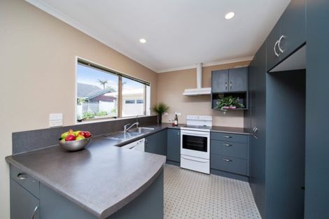 Photo of property in 84 Oranga Street, Westown, New Plymouth, 4310