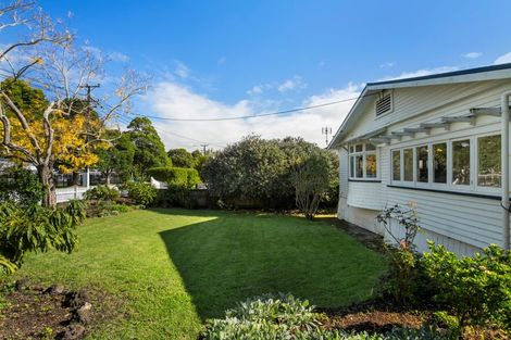 Photo of property in 186 Bayswater Avenue, Bayswater, Auckland, 0622