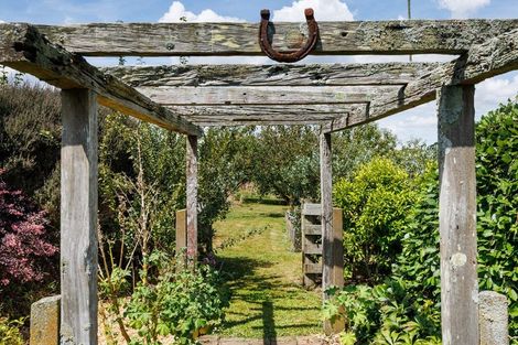 Photo of property in 176 Colemans Road, Marton, 4787