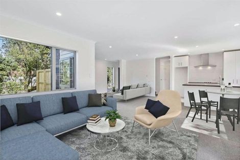 Photo of property in 2a Waterview Road, Favona, Auckland, 2024