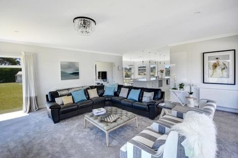 Photo of property in 73 Blackhead Road, Blackhead, Dunedin, 9076