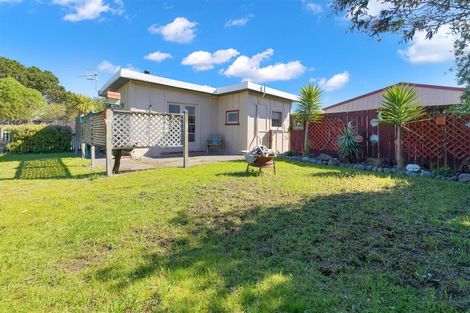 Photo of property in 7 Holton Road, Amberley, 7481