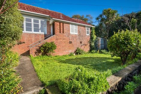 Photo of property in 9a Kerr Street, Devonport, Auckland, 0624