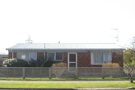 Photo of property in 2/30 Louvain Street, Whakatane, 3120