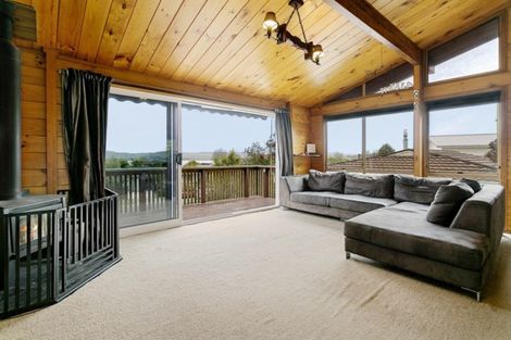 Photo of property in 26 Richmond Avenue, Richmond Heights, Taupo, 3330