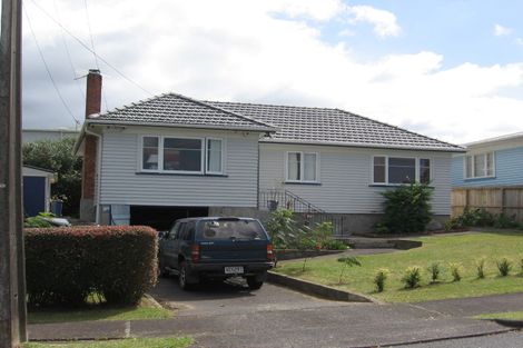Photo of property in 5 Aotea Road, Glen Eden, Auckland, 0602
