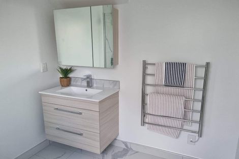 Photo of property in 8/231 Marine Parade, Seatoun, Wellington, 6022