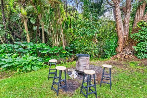 Photo of property in 9 Cotterell Street, Leigh, 0985