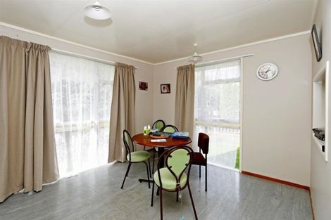 Photo of property in 23 Kamahi Avenue, Hawera, 4610