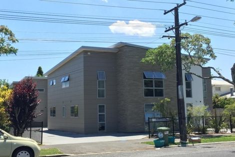 Photo of property in 2/167 Knighton Road, Hillcrest, Hamilton, 3216