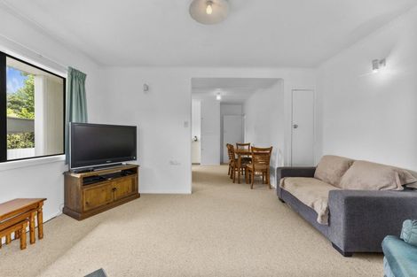 Photo of property in 9 Long Melford Road, Awapuni, Palmerston North, 4412
